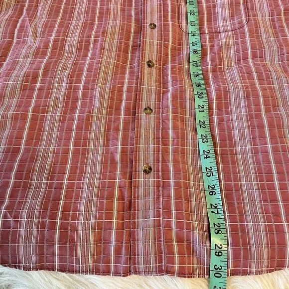 Cabela's Men Button Down Red & White Collared Plaid Shirt Size XL Short Sleeve - Picture 9 of 9